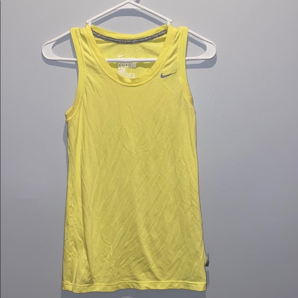 Nike tank